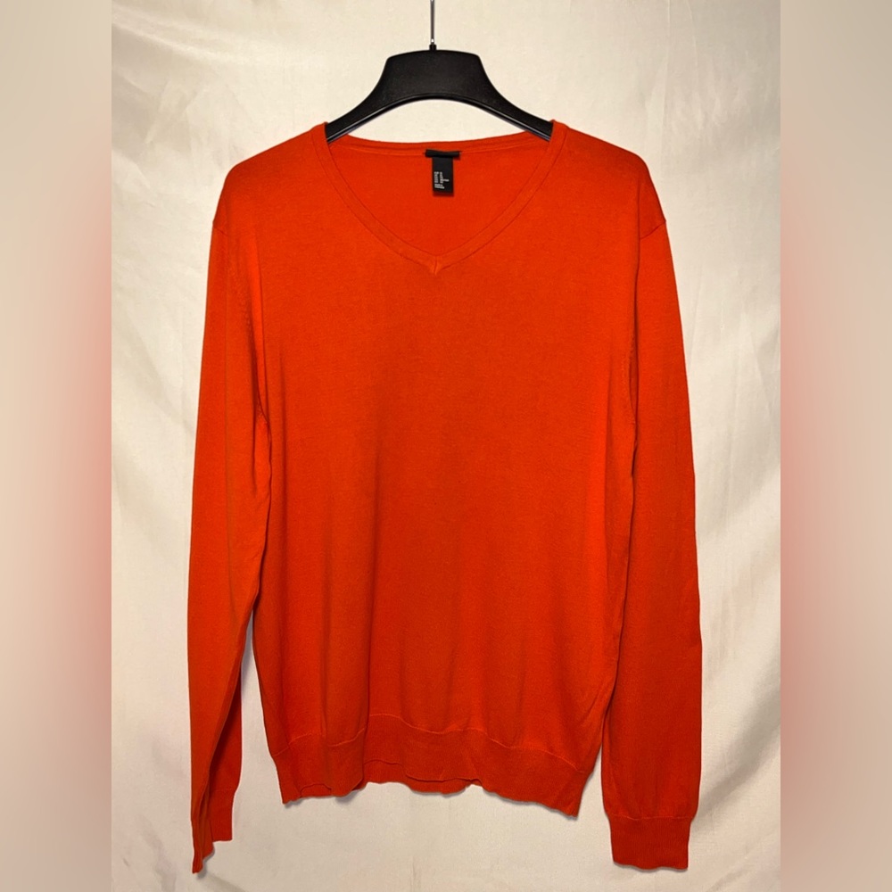 Orange thin sweater